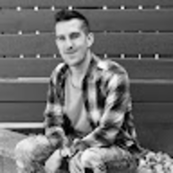 Meet your Posher, Jamie - Picture 1 of 1